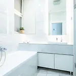 Ultra - Balcony - Sunny Apartamento Budapest