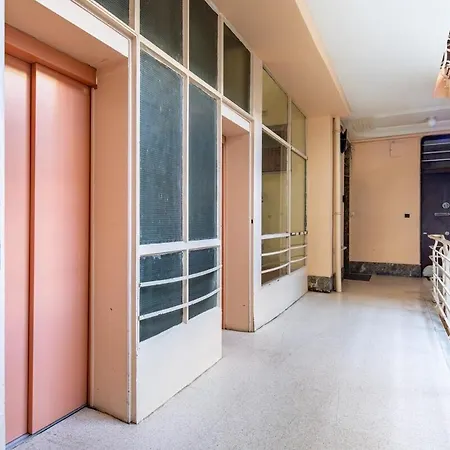 Apartment Ultra - Balcony - Sunny Budapest