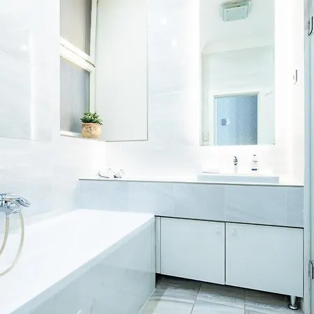 Ultra - Balcony - Sunny Apartment Budapest