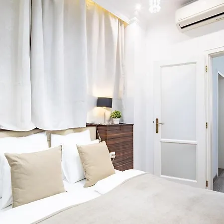 Apartamento Ultra - Balcony - Sunny