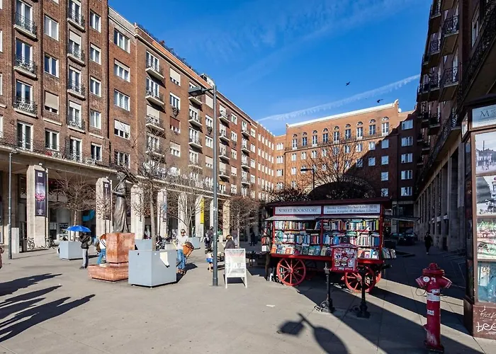 Apartament Ultra - Balcony - Sunny Budapesta